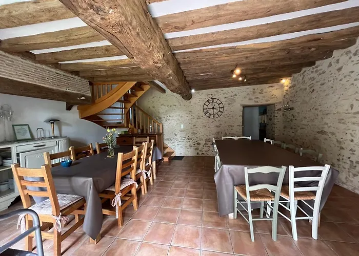 B&B La Closerie De La Herissiere 라젤르이본